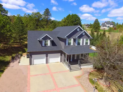8125 Daisy Ln, Rapid City, SD 57702