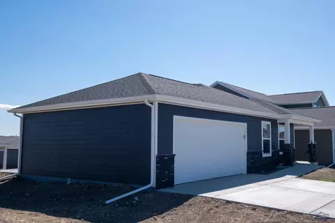461 Henry Potter Rd, Box Elder, SD 57719