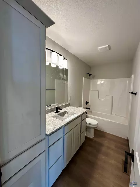 Bath - 616 Bull Run Dr, Box Elder, SD 57719 photo 1 of 3