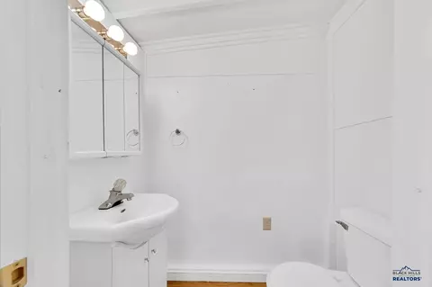 Bath - 514 6th St, Sturgis, SD 57785 photo 2 of 2