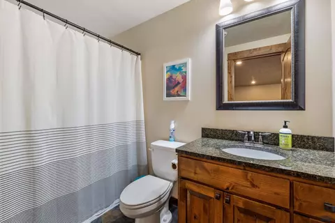Bath - 11312 Springwood Ct, Lead, SD 57754 photo 3 of 4