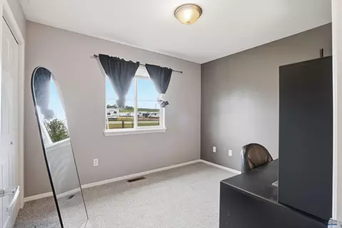 Bedroom - 3915 Gallatin Ave, Spearfish, SD 57783 photo 4 of 10