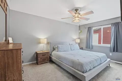 Bedroom - 3915 Gallatin Ave, Spearfish, SD 57783 photo 1 of 10