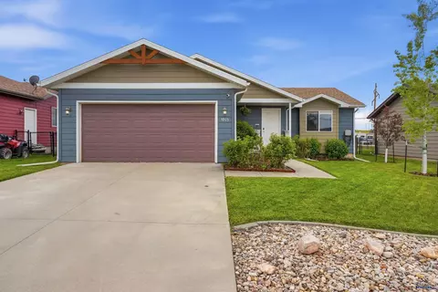 3915 Gallatin Ave, Spearfish, SD 57783