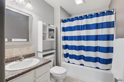 Bath - 3915 Gallatin Ave, Spearfish, SD 57783 photo 1 of 2