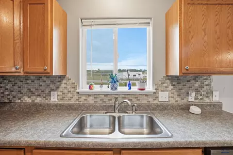 Kitchen - 3915 Gallatin Ave, Spearfish, SD 57783 photo 2 of 3