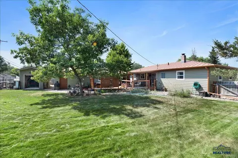 1000 Roberts, Belle Fourche, SD 57717