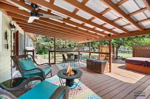 1000 Roberts, Belle Fourche, SD 57717 photo 10