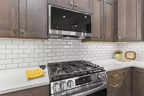 Kitchen - 6420 Anderson Rd, Summerset, SD 57718 photo 5 of 5