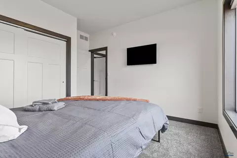 Bedroom - 6420 Anderson Rd, Summerset, SD 57718 photo 4 of 6