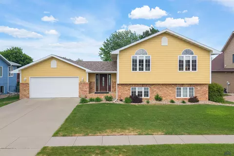 4170 Wisconsin Ave, Rapid City, SD 57701