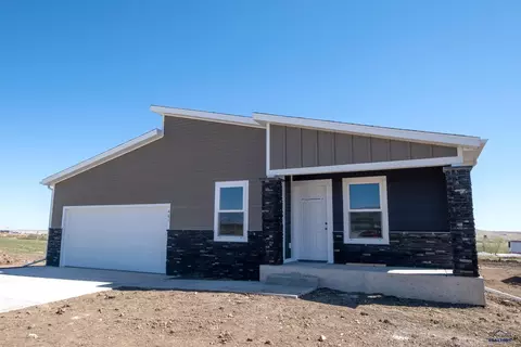 Exterior - 461 Yelner Dr, Box Elder, SD 57719 photo 2 of 4