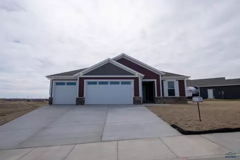 2503 Rebecca St, Rapid City, SD 57703