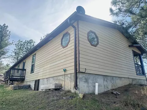 Exterior - 12127 Chickadee Ln, Custer, SD 57730 photo 6 of 15