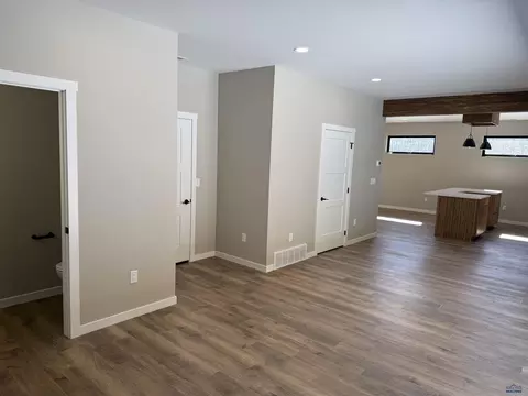 Entry Way - 24225 Granite Point Ct, Keystone, SD 57751 photo 1 of 1