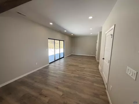 Living - 24225 Granite Point Ct, Keystone, SD 57751 photo 3 of 3