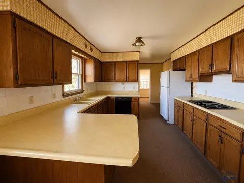 Kitchen - 7223 Emerald Heights Rd, Black Hawk, SD 57718 photo 1 of 2
