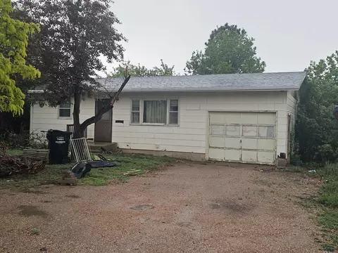 117 E Denver, Rapid City, SD 57701