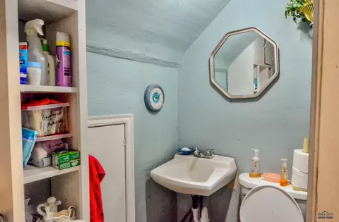 Bath - 210 W 2nd St, Presho, SD 57568 photo 2 of 2