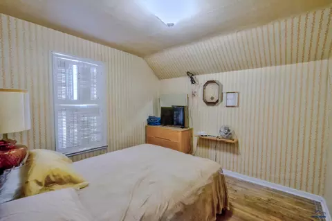 Bedroom - 210 W 2nd St, Presho, SD 57568 photo 1 of 3