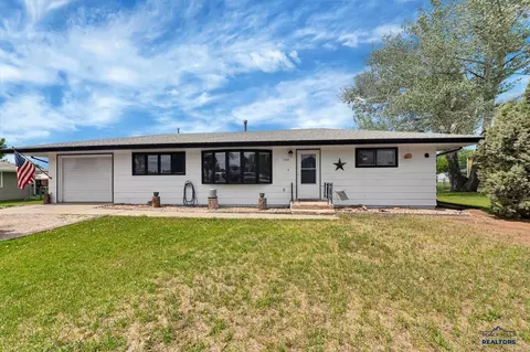 1733 N Neel, Rapid City, SD 57703