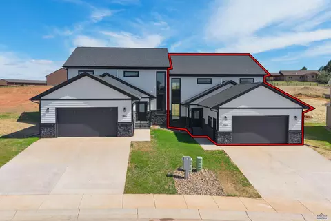 4611 Wickham Ct, Rapid City, SD 57702