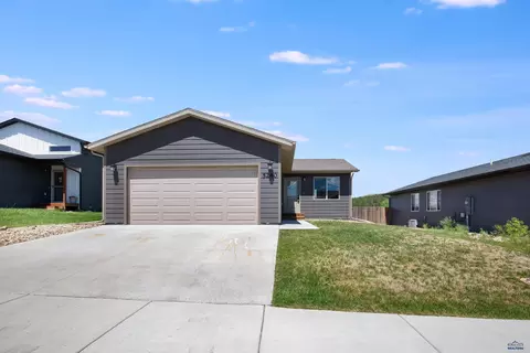 5240 Coal Bank Dr, Rapid City, SD 57701