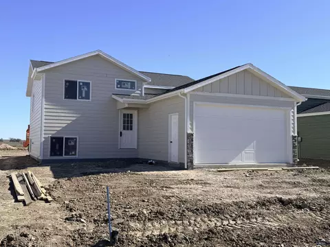 3984 Mcintosh Ln, Rapid City, SD 57703