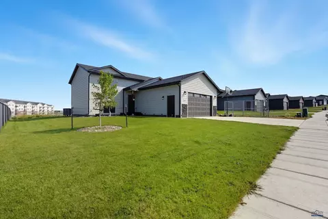 1240 Kenai Dr, Box Elder, SD 57719 photo 3