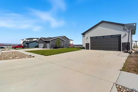 1240 Kenai Dr, Box Elder, SD 57719 photo 6