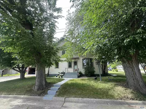 Exterior - 1900 Pine St, Sturgis, SD 57785 photo 2 of 4