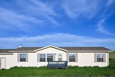 22240 School Rd, Piedmont, SD 57769