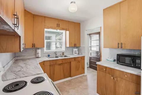 1443 Willard St, Sturgis, SD 57785 photo 11