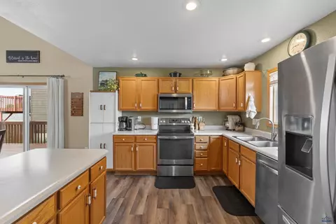 587 Stealth Ln, Box Elder, SD 57719 photo 7