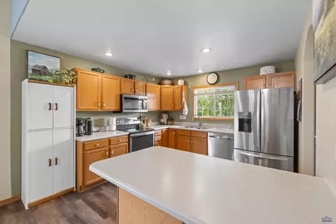 587 Stealth Ln, Box Elder, SD 57719 photo 5