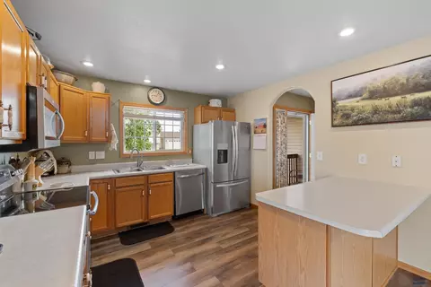 587 Stealth Ln, Box Elder, SD 57719 photo 6