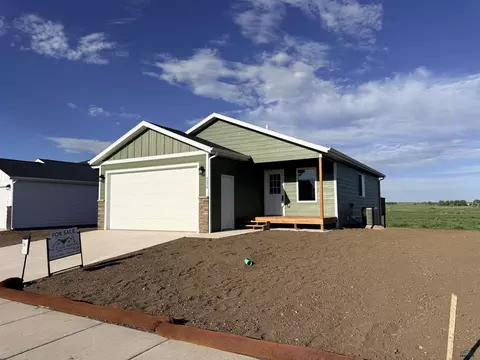 4234 Lodi Ln, Rapid City, SD 57703