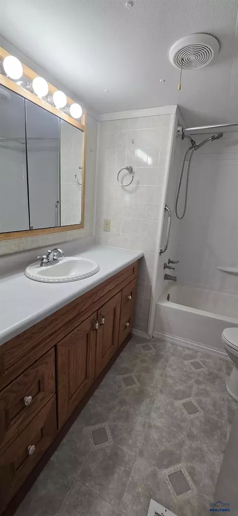 Bath - 216 W Box Elder Rd, Box Elder, SD 57719 photo 3 of 3