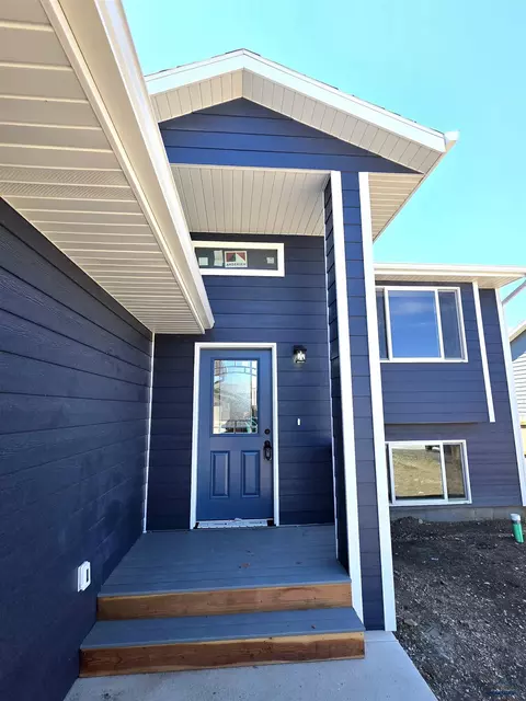 441 Yelner Dr, Box Elder, SD 57719 photo 5