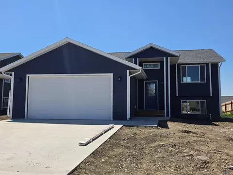 441 Yelner Dr, Box Elder, SD 57719 photo 4