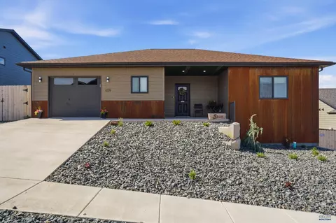 359 Braelynn Ln, Rapid City, SD 57701