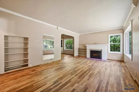 Living - 1529 Junction Ave, Sturgis, SD 57785 photo 1 of 4