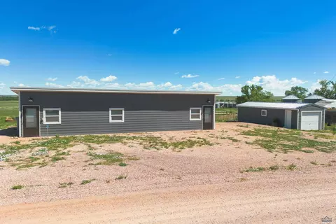 110 W 4th, Oelrichs, SD 57763