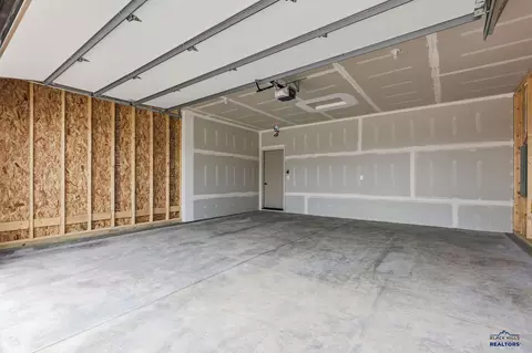 518 Alpha Ave, Box Elder, SD 57719 photo 27