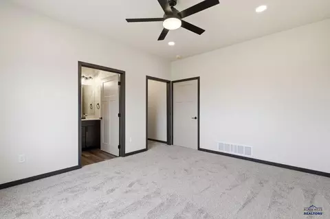 518 Alpha Ave, Box Elder, SD 57719 photo 18