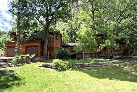 7450 Dark Canyon Rd, Rapid City, SD 57702