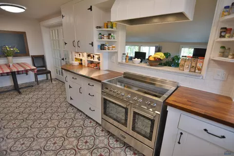 Kitchen - 7009 Juniper, Black Hawk, SD 57718 photo 2 of 5