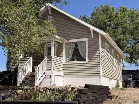 928 Fillmore St, Rapid City, SD 57701