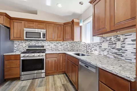 Kitchen - 22732 Coyote Trl, Box Elder, SD 57719 photo 3 of 4