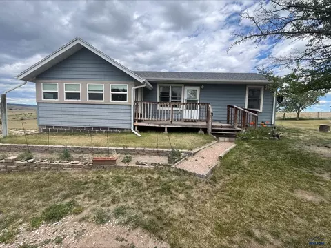 27932 Hwy 385, Hot Springs, SD 57747
